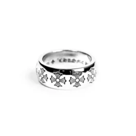 Anillo con banda grabada