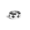 Anillo de banda gruesa CH Plus Anillo de banda gruesa CH Plus