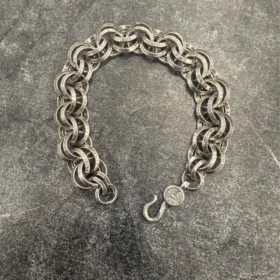Pulsera con anillos dobles B de Chrome Hearts 