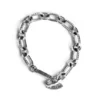 Pulseras con cadena y logotipo grabado Pulseras con cadena y logotipo grabado