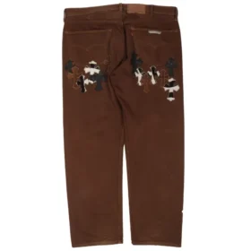 Vaqueros Chrome Hearts Levi’s con parches de cruces multicolores