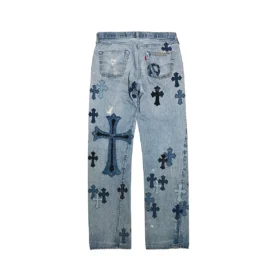 Vaqueros con cruz de Chrome Hearts