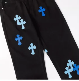 vaqueros pitillo exclusivos de chrome hearts miami 2 280x285 - Vaqueros pitillo exclusivos de Chrome Hearts Miami